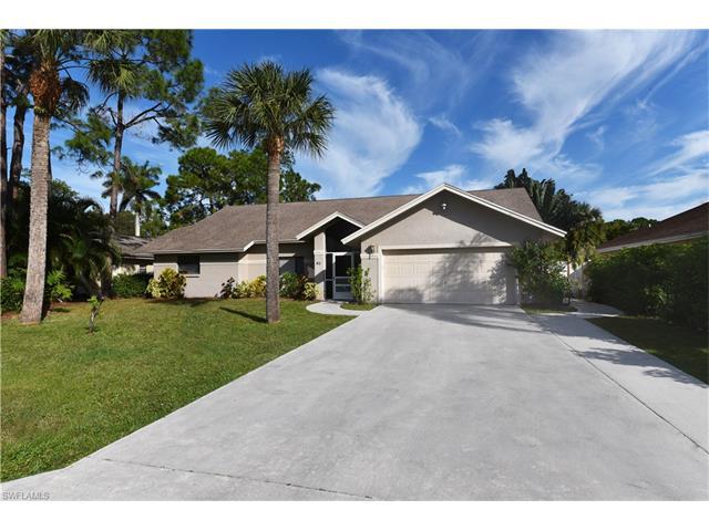 61 Erie Dr, Naples, FL 34110 (#216058264) :: Homes and Land Brokers, Inc