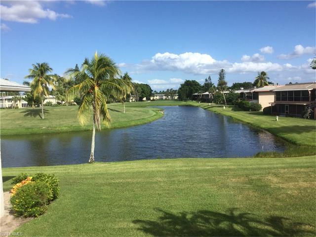 211 Palm Dr - Photo 1