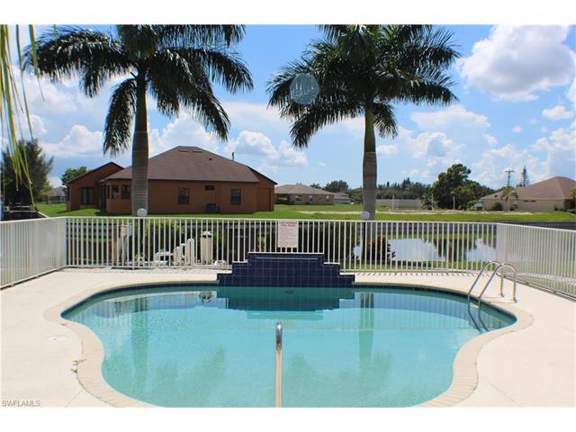 402 SW 3rd St #201, Cape Coral, FL 33991 (#216060033) :: Homes and Land Brokers, Inc