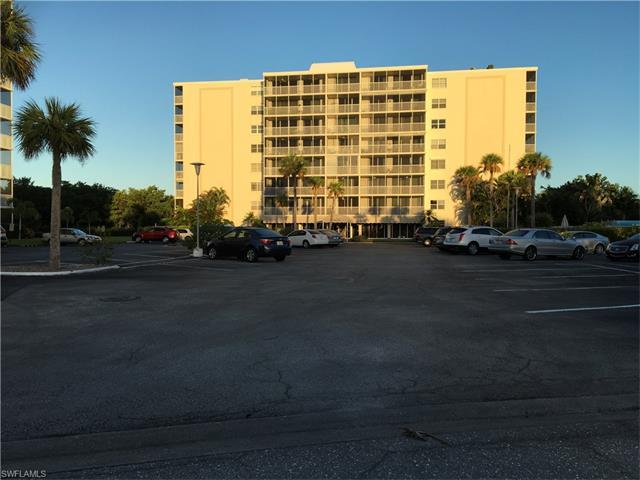 5 Bluebill Ave #103, Naples, FL 34108 (#216065119) :: Homes and Land Brokers, Inc