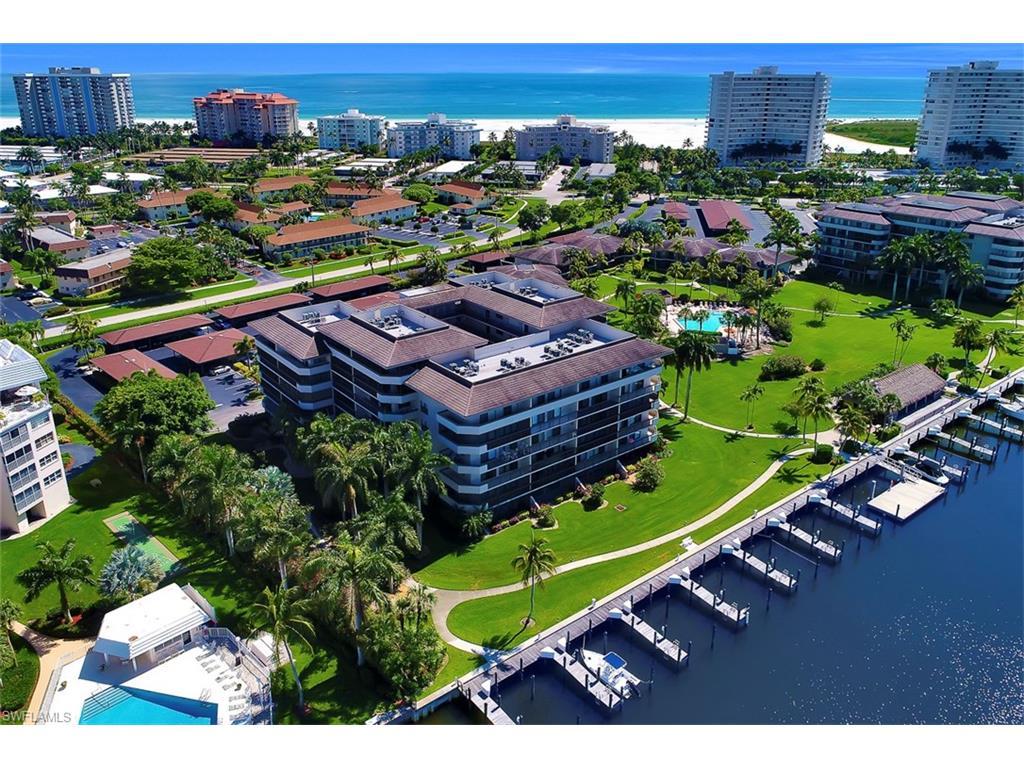693 Seaview Ct - Photo 1