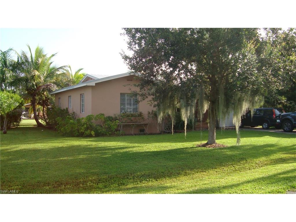2247 Harbor Rd - Photo 1