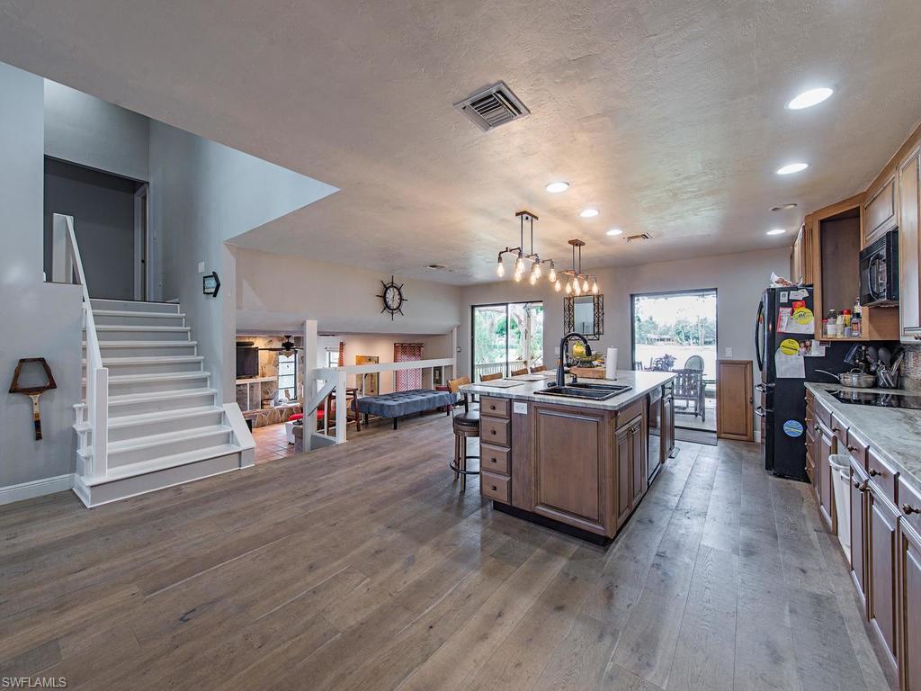 431 Widgeon Pt - Photo 1
