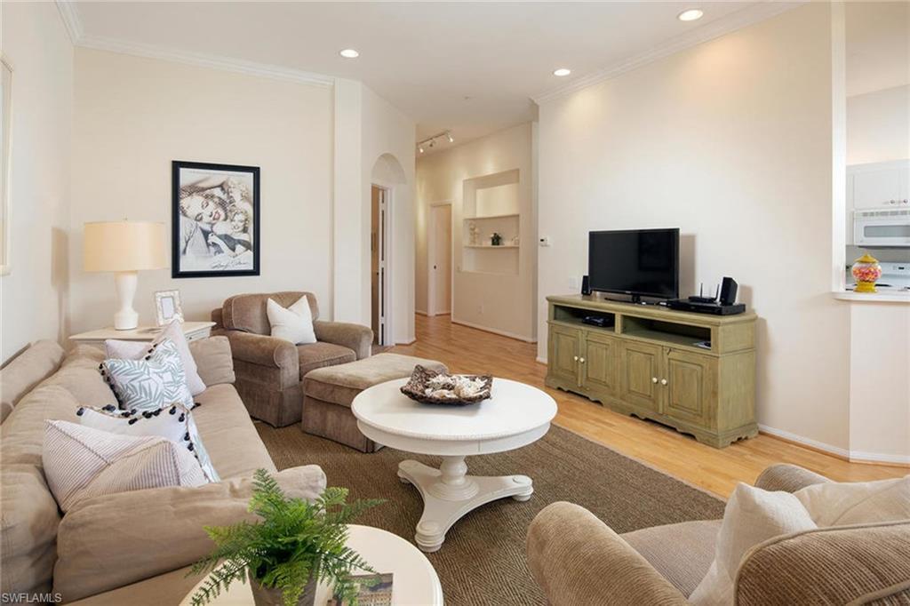 400 Lambiance Cir - Photo 1