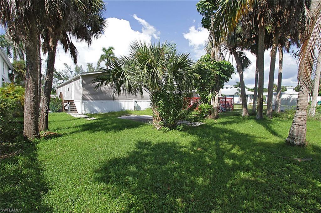 162 Jeepers Dr - Photo 1