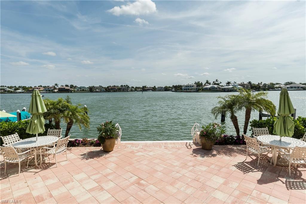 3450 Gulf Shore Blvd - Photo 1