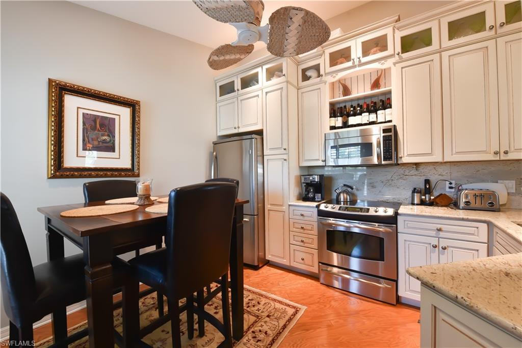 547 11th Ave - Photo 1
