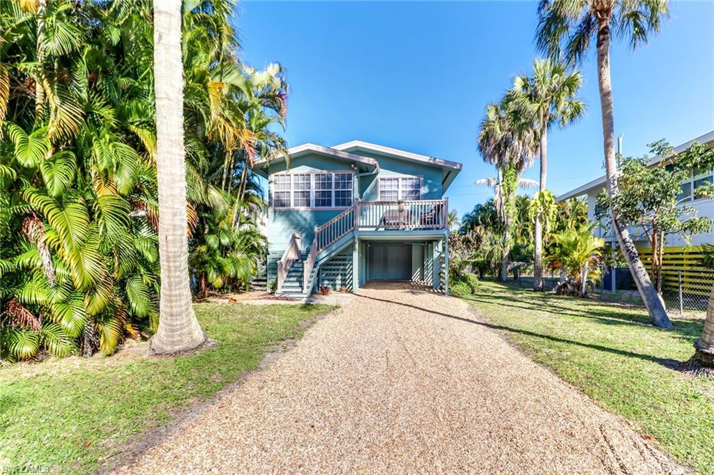 125 Coconut Dr - Photo 1