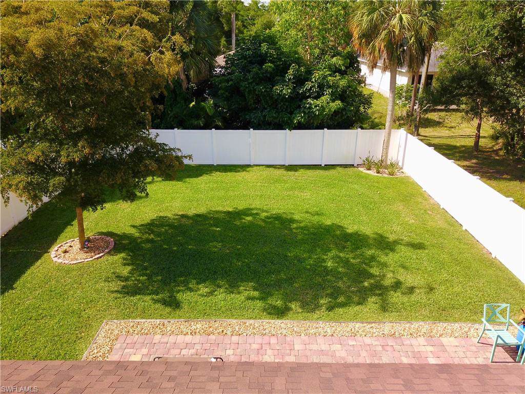 10160 Carolina St - Photo 1