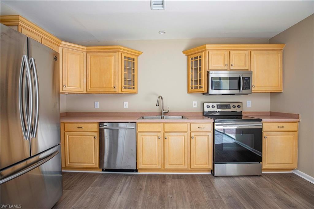 1165 Palm Ave - Photo 1