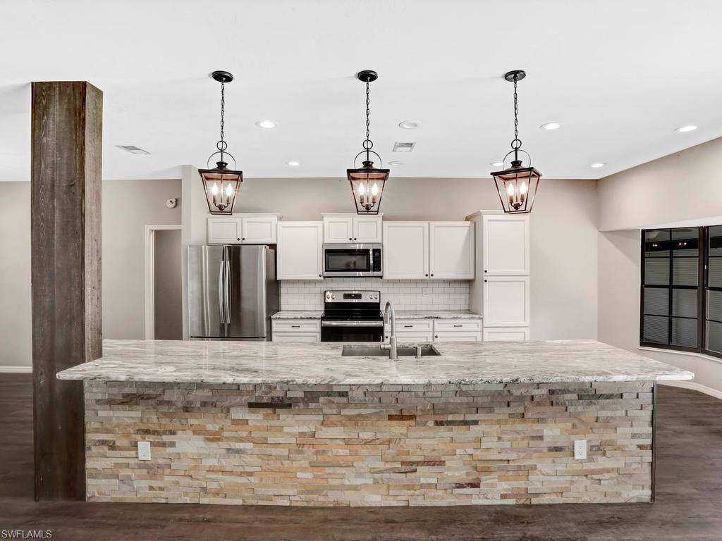 19001 Cypress View Dr - Photo 1
