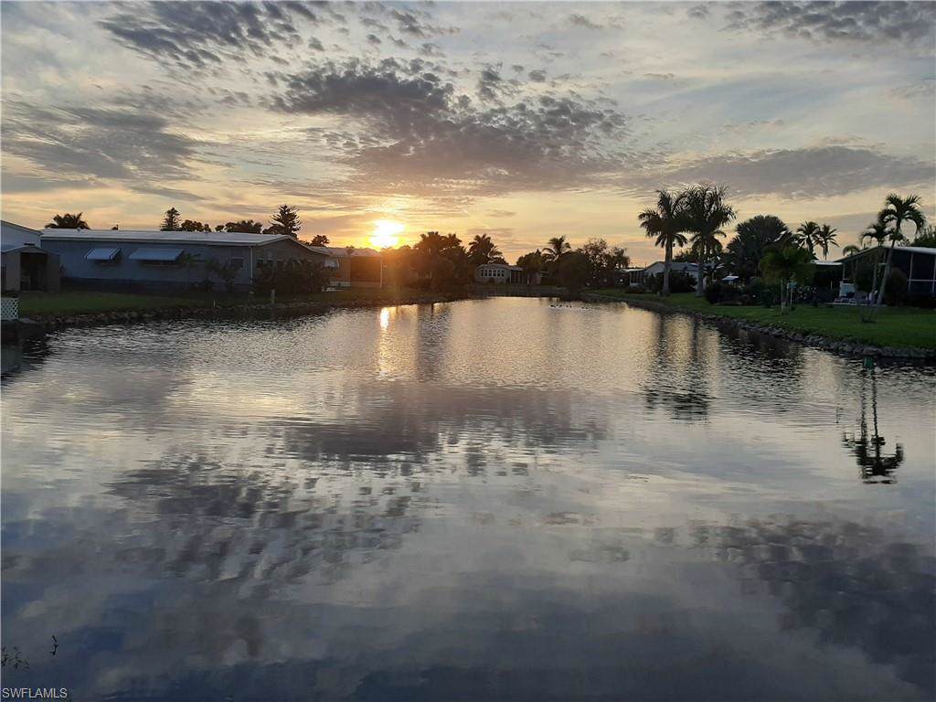27 Lake Diane Dr - Photo 1