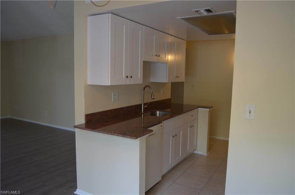 2366 Mall Dr - Photo 1
