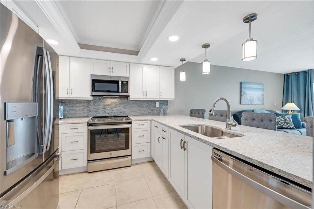 25800 Hickory Blvd - Photo 1