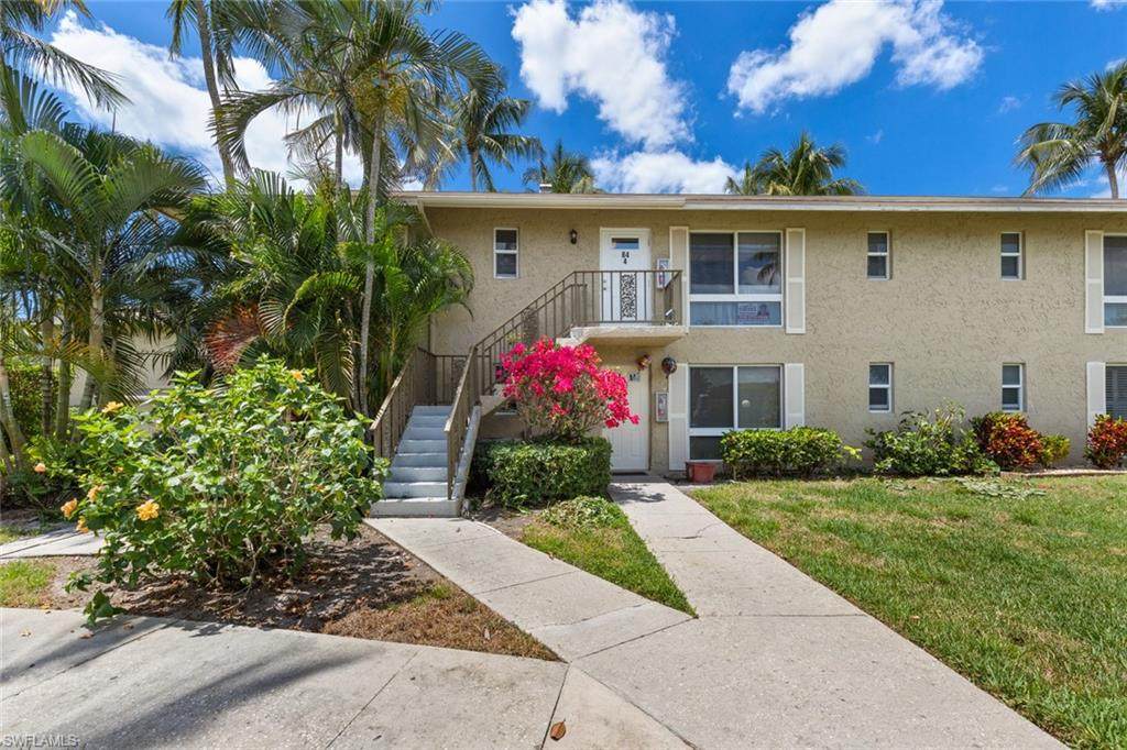 84 Glades Blvd - Photo 1