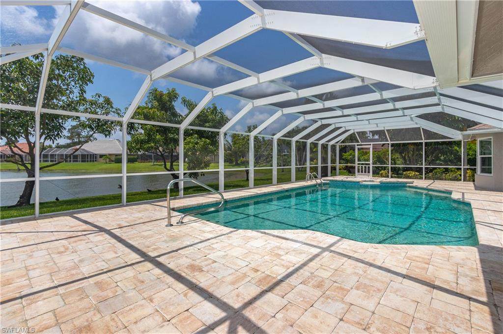 3225 Duchess Dr - Photo 1