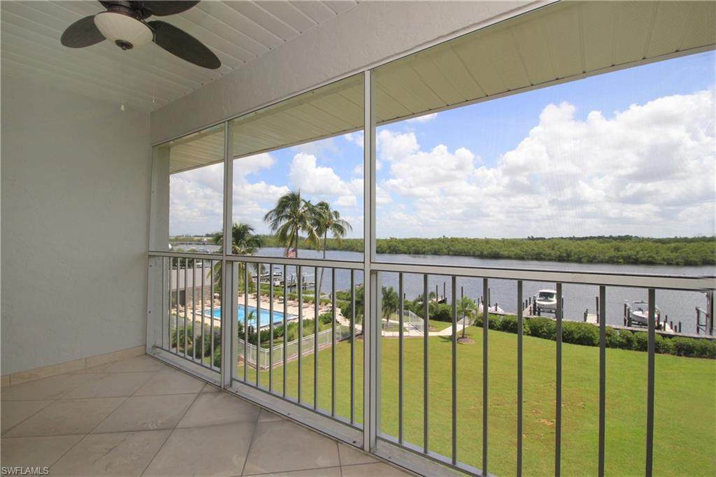 307 Goodlette Rd - Photo 1