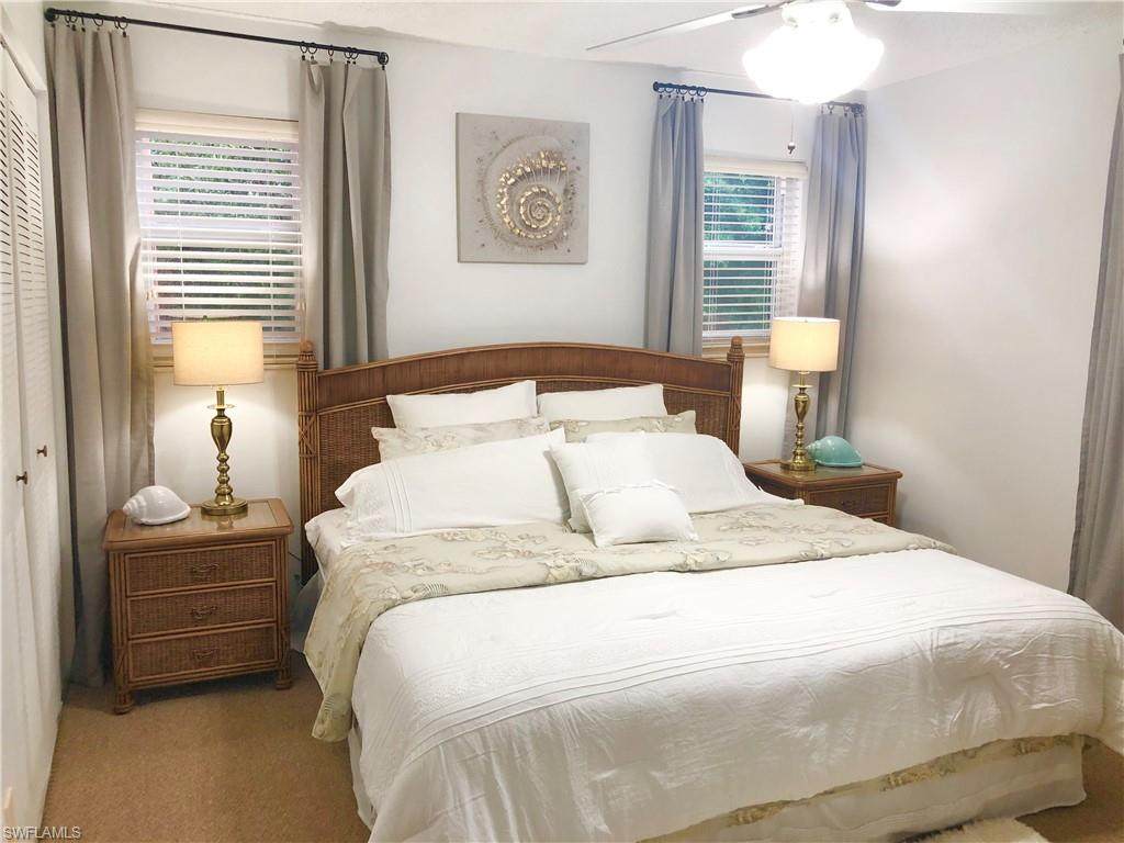 200 Forest Lakes Blvd - Photo 1