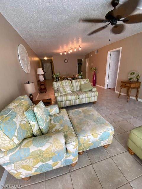 120 Cypress Way - Photo 1