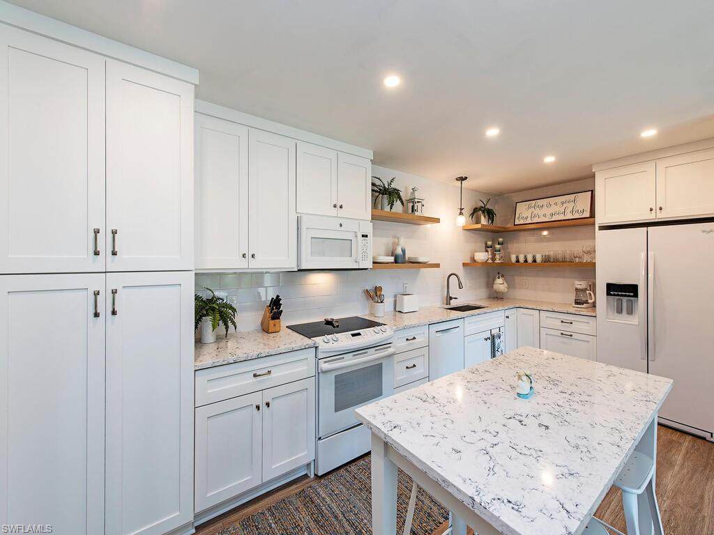 3030 Binnacle Dr - Photo 1