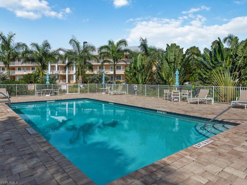3001 Sandpiper Bay Cir - Photo 1