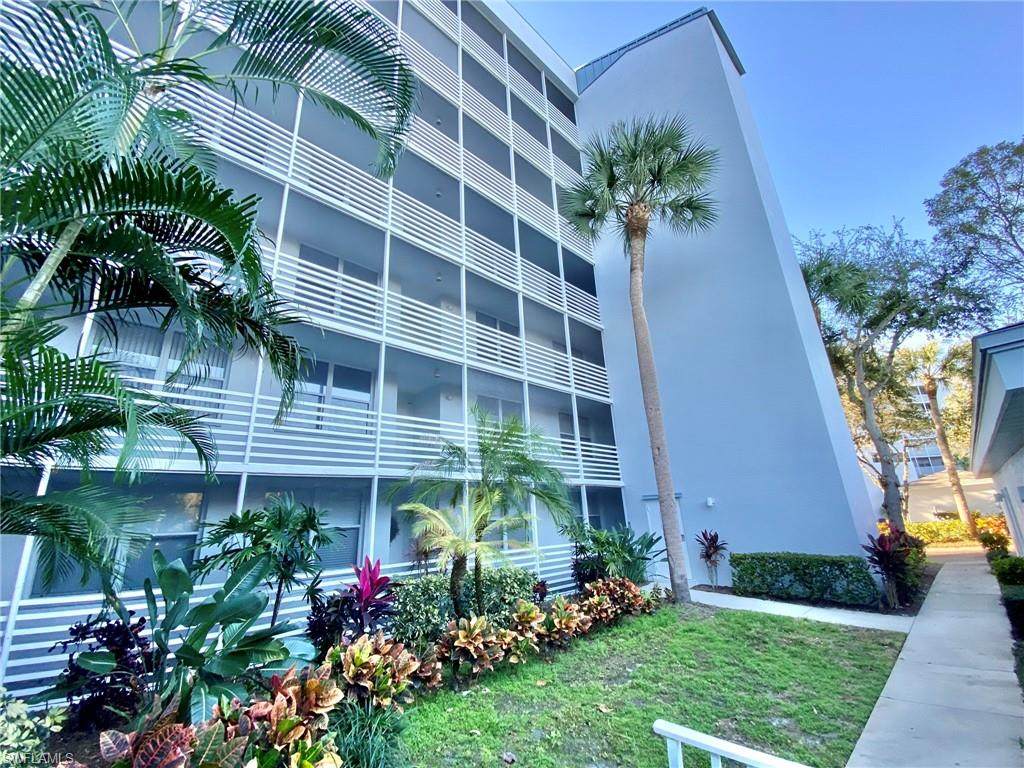 290 Naples Cove Dr - Photo 1