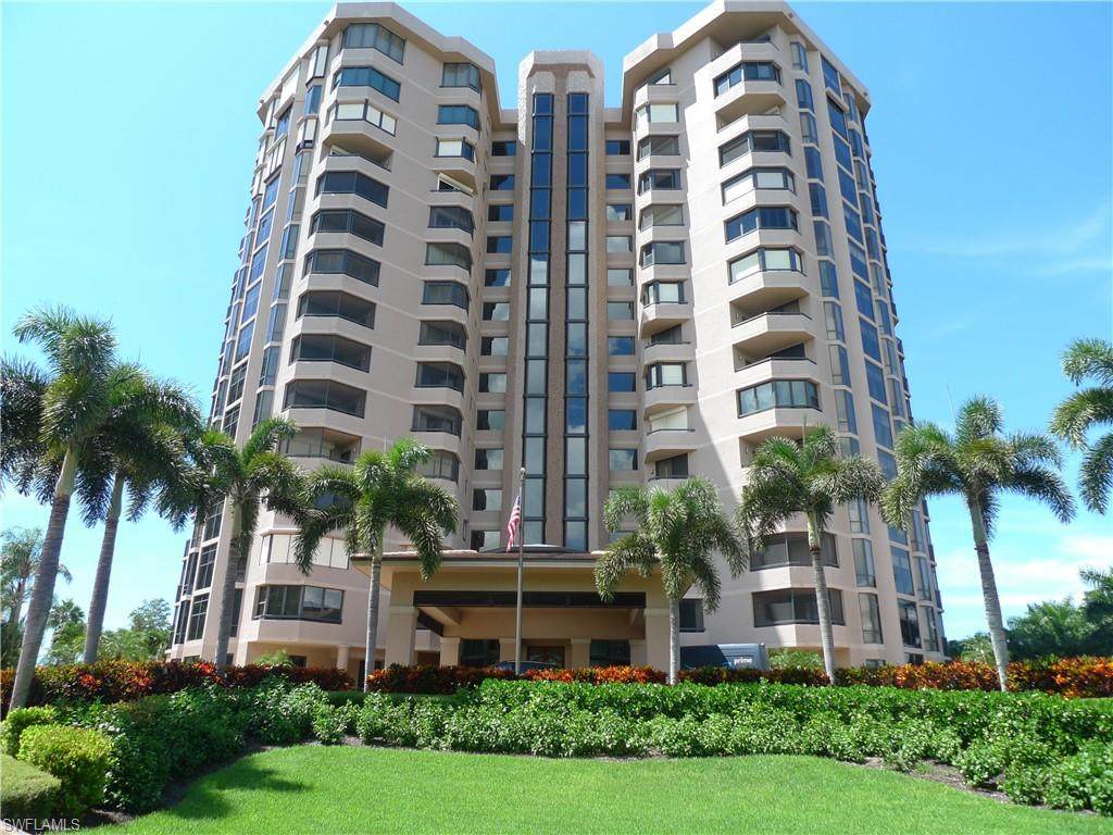 6075 Pelican Bay Blvd - Photo 1