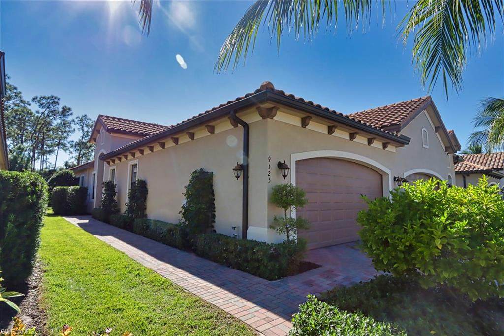 9125 Isla Bella Cir - Photo 1