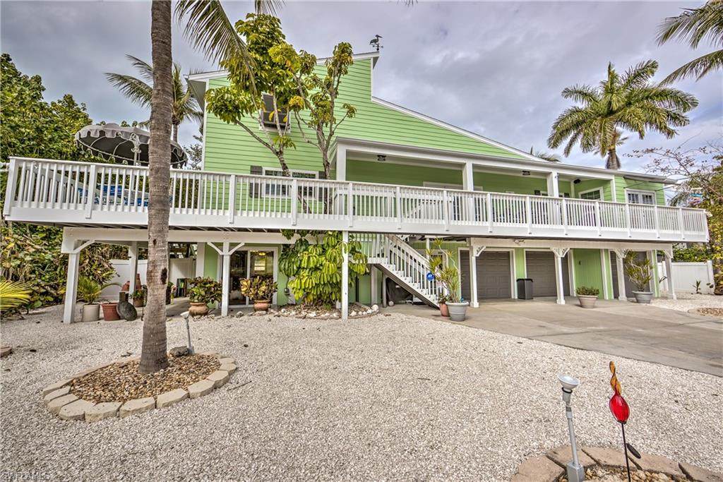 5690 Marimin Dr - Photo 1