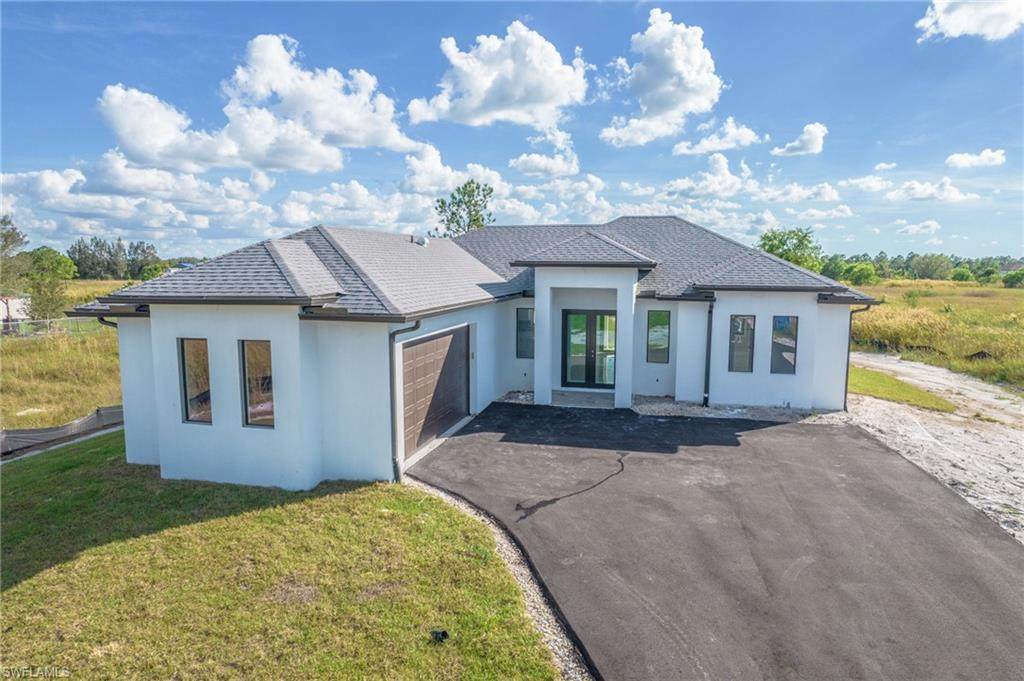 3706 58th Ave - Photo 1