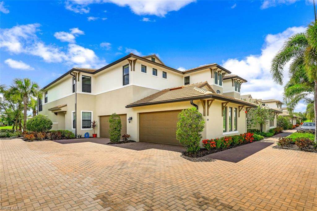 2181 Frangipani Cir - Photo 1