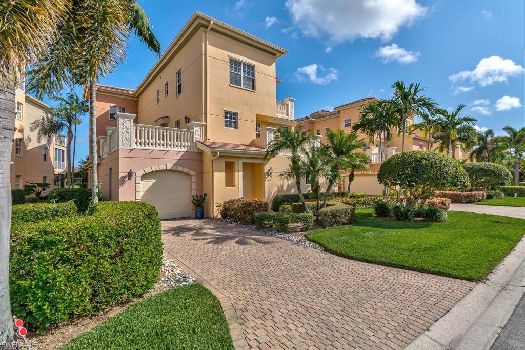 510 Avellino Isles Cir - Photo 1