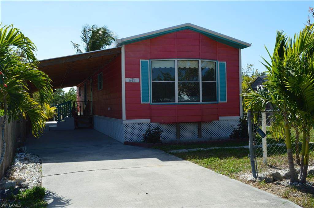 648 Palm Ave - Photo 1