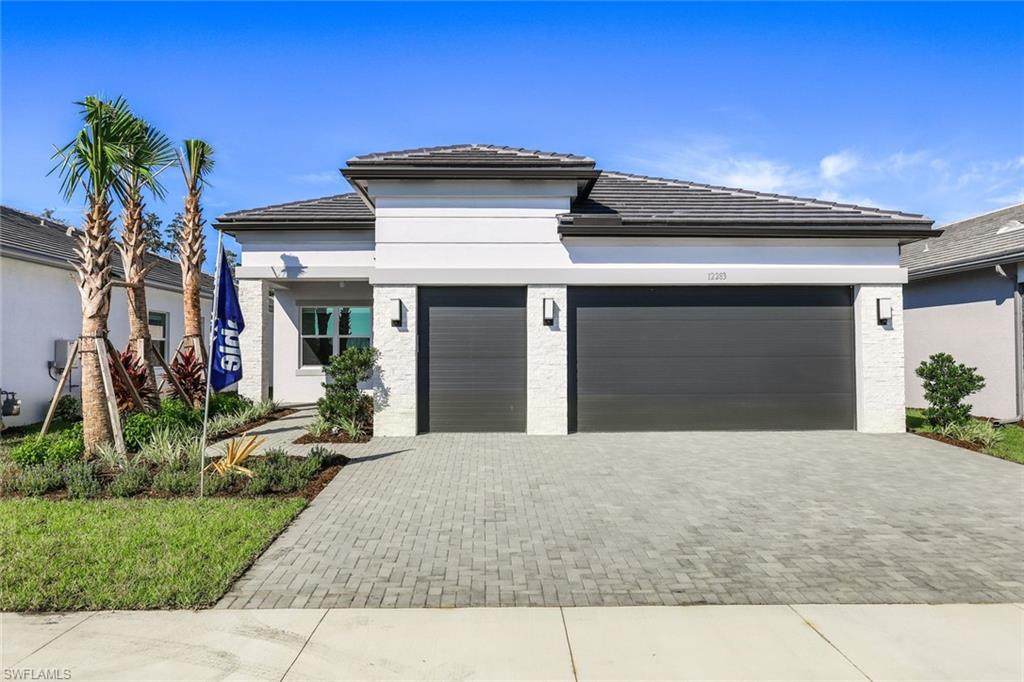 12283 Bonnet Dr - Photo 1