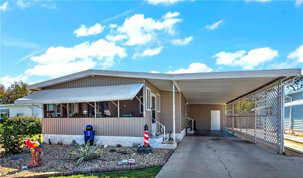 2718 Indianwood Dr - Photo 1