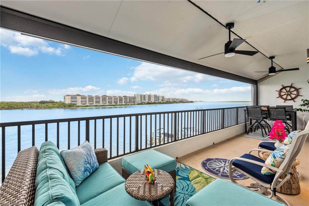 232 La Peninsula Blvd - Photo 1