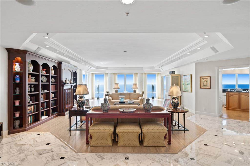 4601 Gulf Shore Blvd - Photo 1