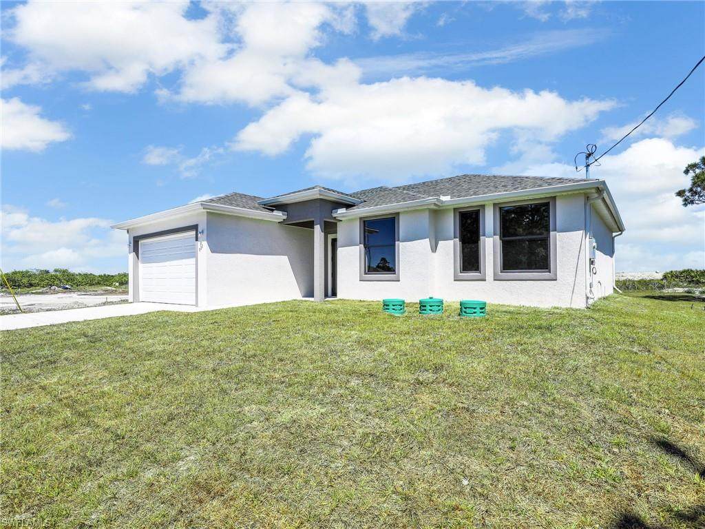 633 Cane St - Photo 1