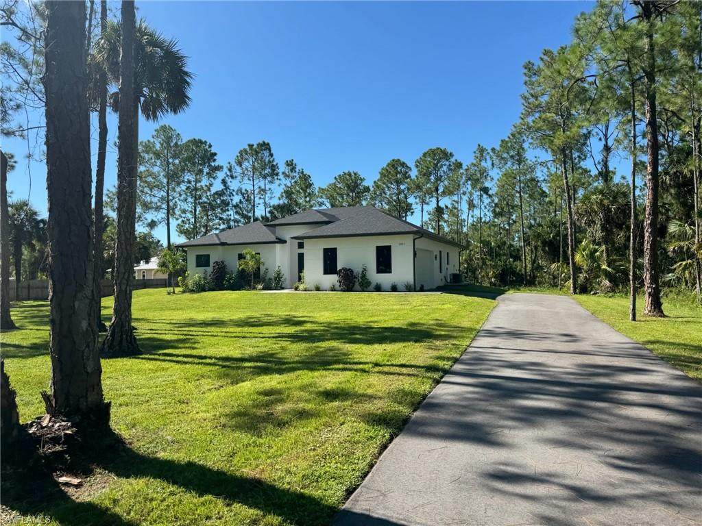 2852 6th Ave - Photo 1