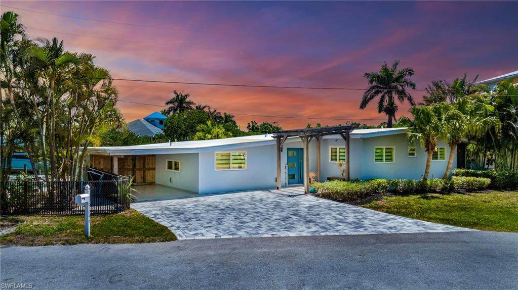 27246 Patrick St - Photo 1