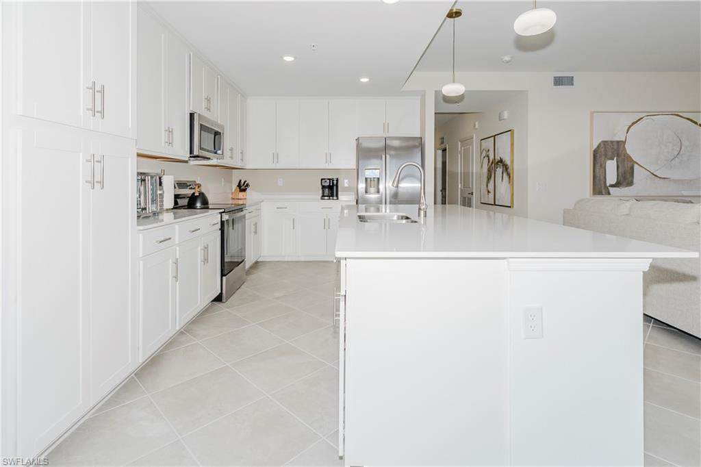 5583 Double Eagle Cir - Photo 1