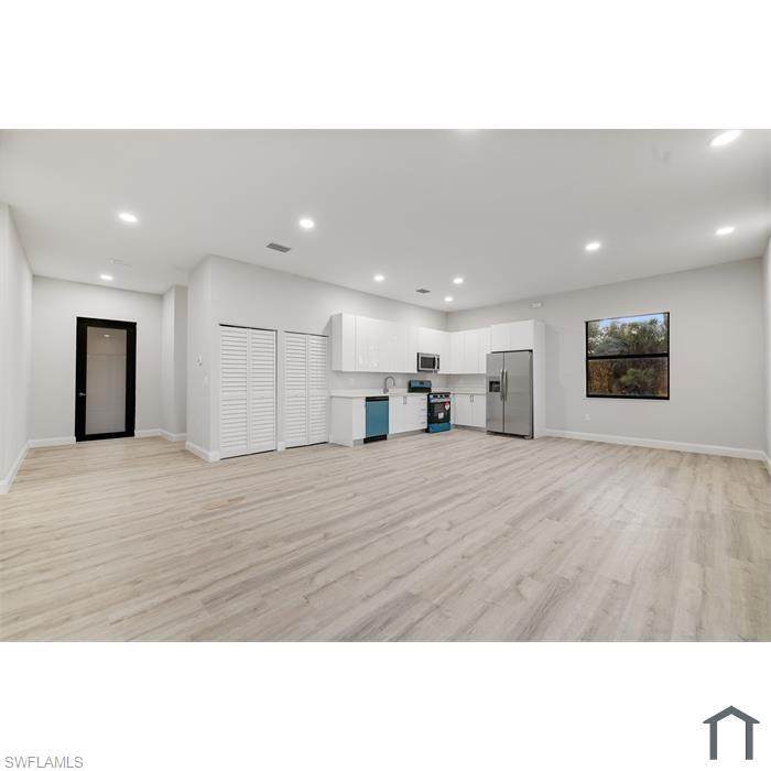 706 Glacier Ave - Photo 1