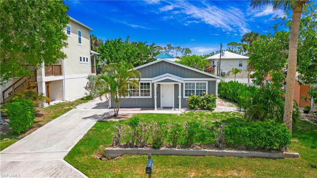 767 Glendale Ave - Photo 1