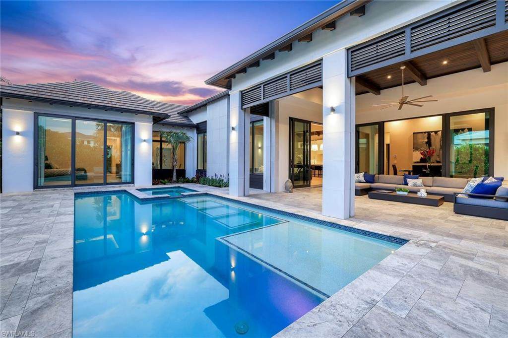 541 Whispering Pine Ct - Photo 1