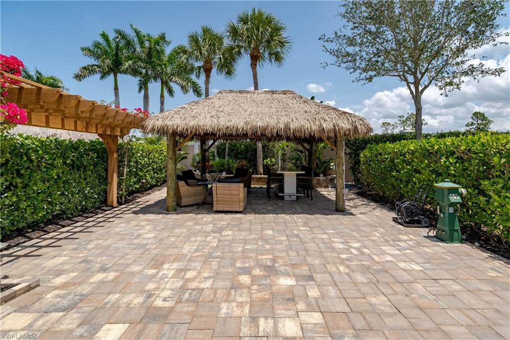 13615 Snook Cir - Photo 1