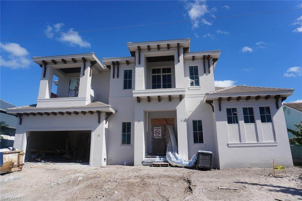 860 Banyan Ct - Photo 1
