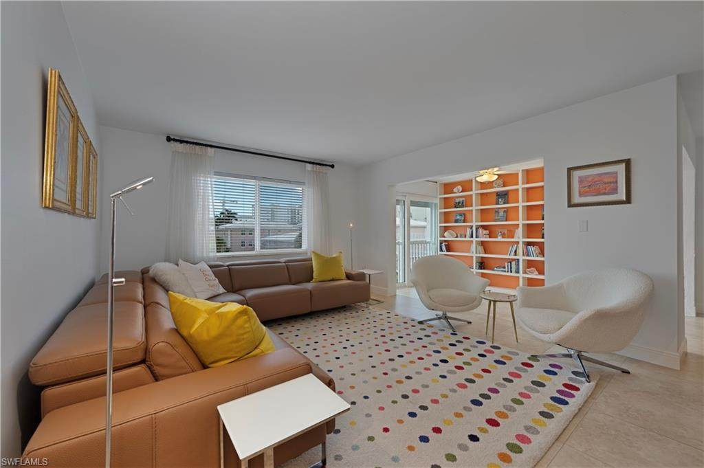 1930 Gulf Shore Blvd - Photo 1