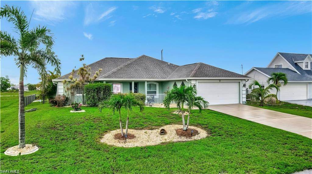 3001 5th Ave - Photo 1