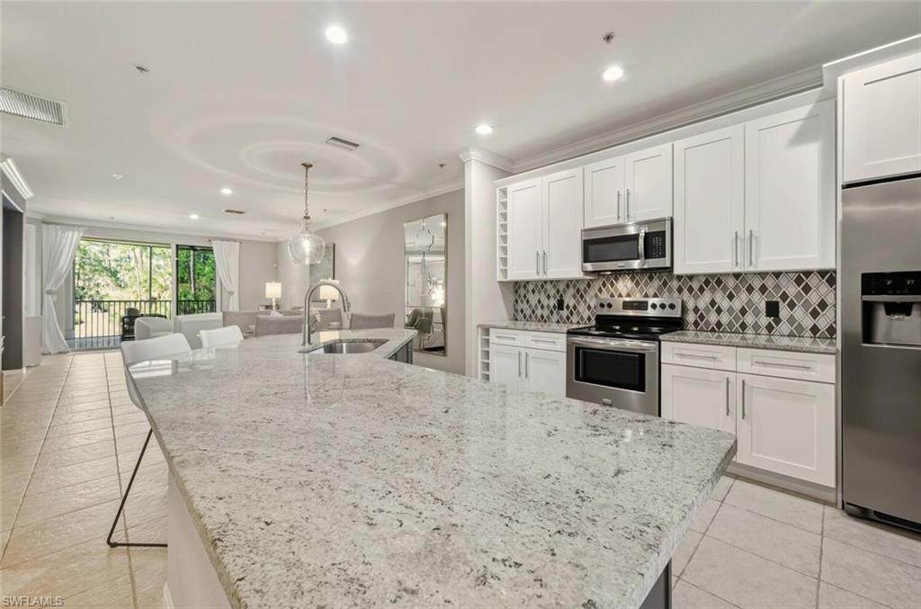 4883 Hampshire Ct - Photo 1