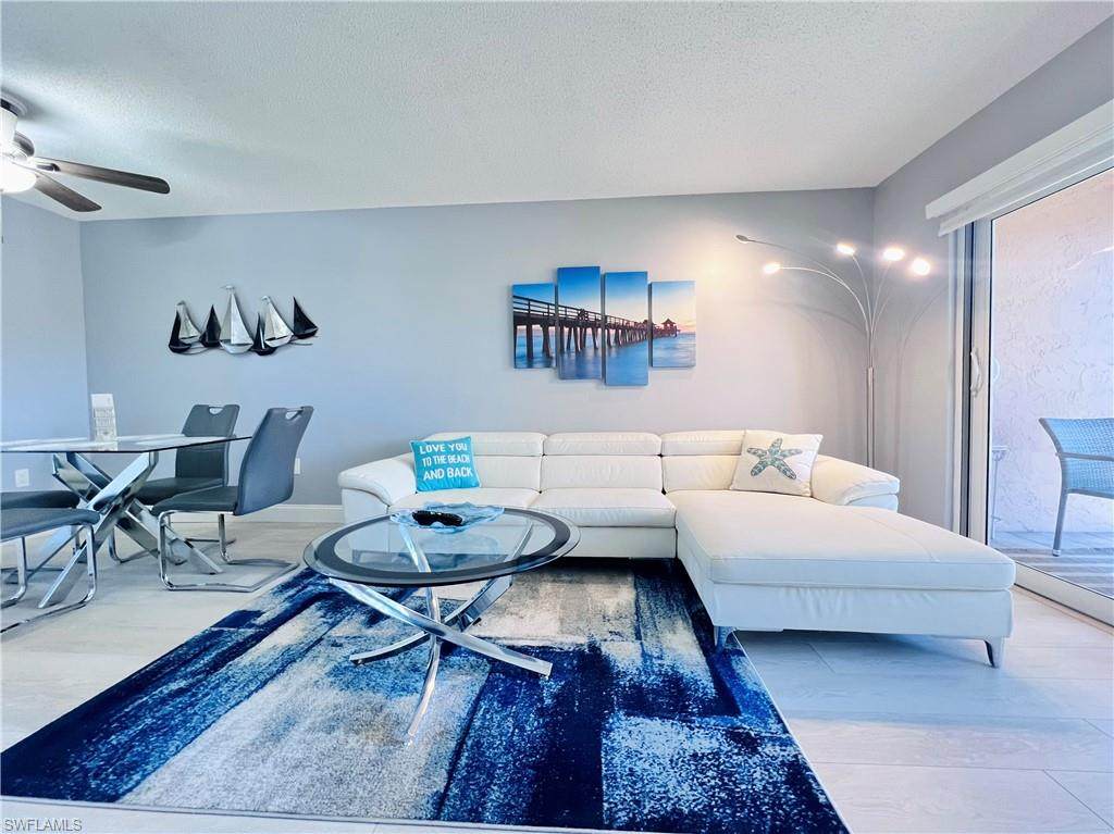 400 Forest Lakes Blvd - Photo 1